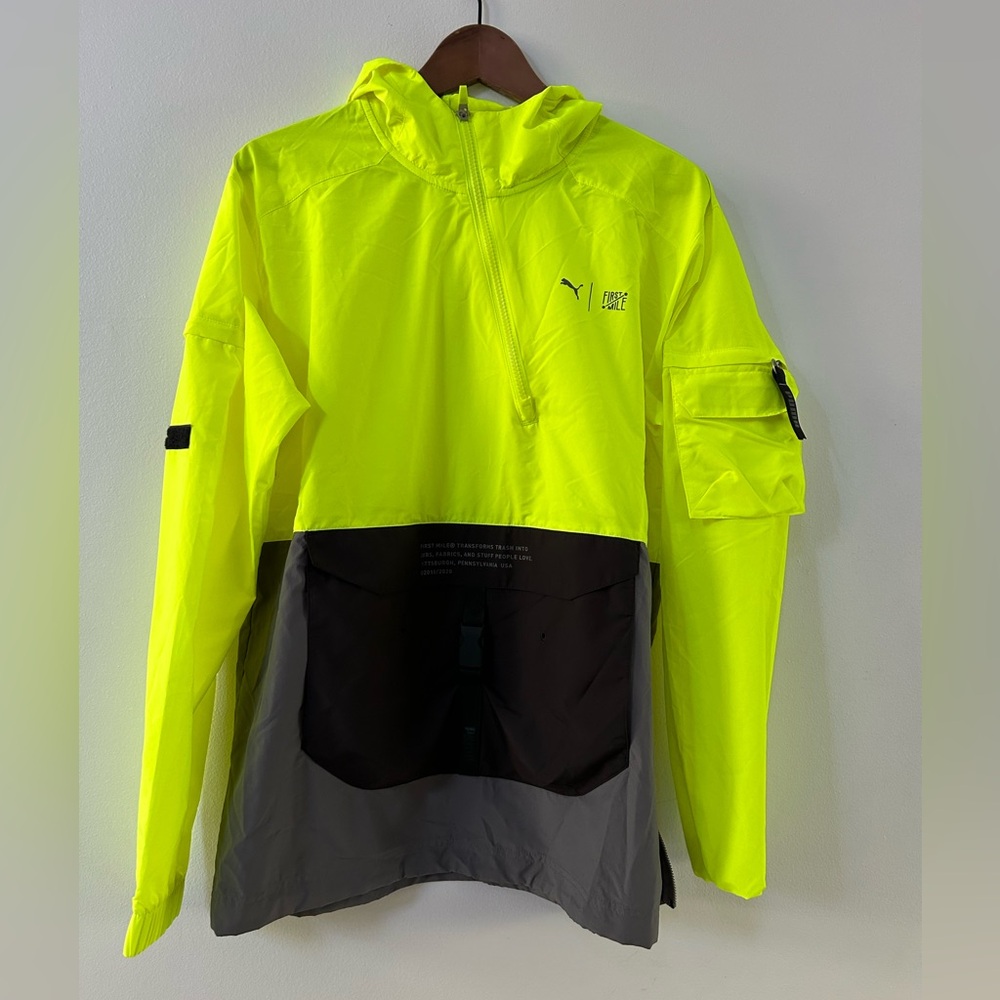 PUMA x First Mile Men's Neon green / black Utility Training windbreaker Medium